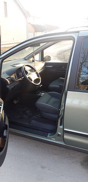 Мінівен Volkswagen Sharan 2004 в Хмельницькому