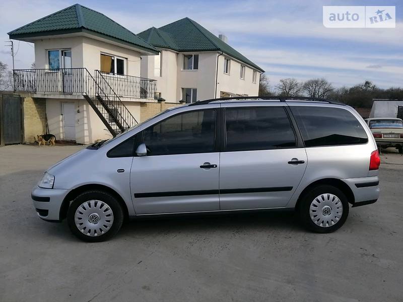 Мінівен Volkswagen Sharan 2007 в Луцьку