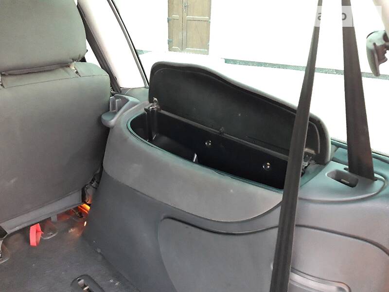 Мінівен Volkswagen Sharan 2002 в Теребовлі