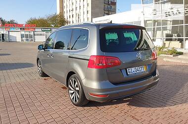 Минивэн Volkswagen Sharan 2015 в Хмельницком