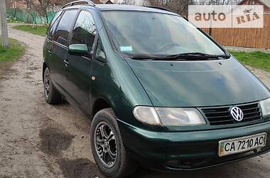 Универсал Volkswagen Sharan 1999 в Смеле