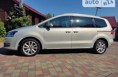 Универсал Volkswagen Sharan 2011 в Стрые