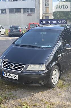 Минивэн Volkswagen Sharan 2004 в Виннице