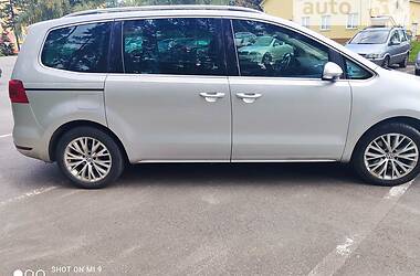 Мінівен Volkswagen Sharan 2012 в Києві