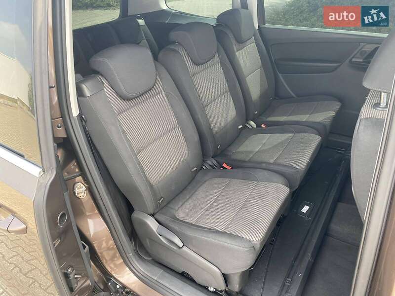 Минивэн Volkswagen Sharan 2011 в Гайсине