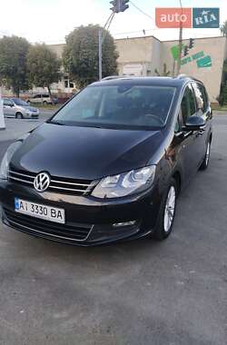 Минивэн Volkswagen Sharan 2015 в 