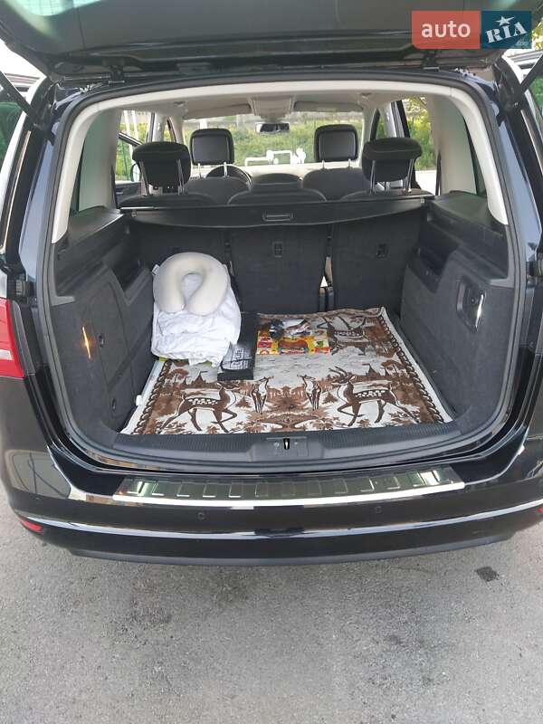 Минивэн Volkswagen Sharan 2015 в Белой Церкви