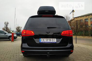 Універсал Volkswagen Sharan 2012 в Чернівцях