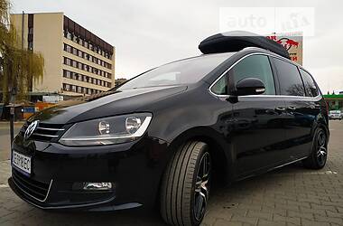 Універсал Volkswagen Sharan 2012 в Чернівцях