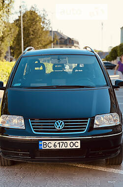 Минивэн Volkswagen Sharan 2007 в Городке