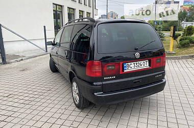 Минивэн Volkswagen Sharan 2003 в Львове