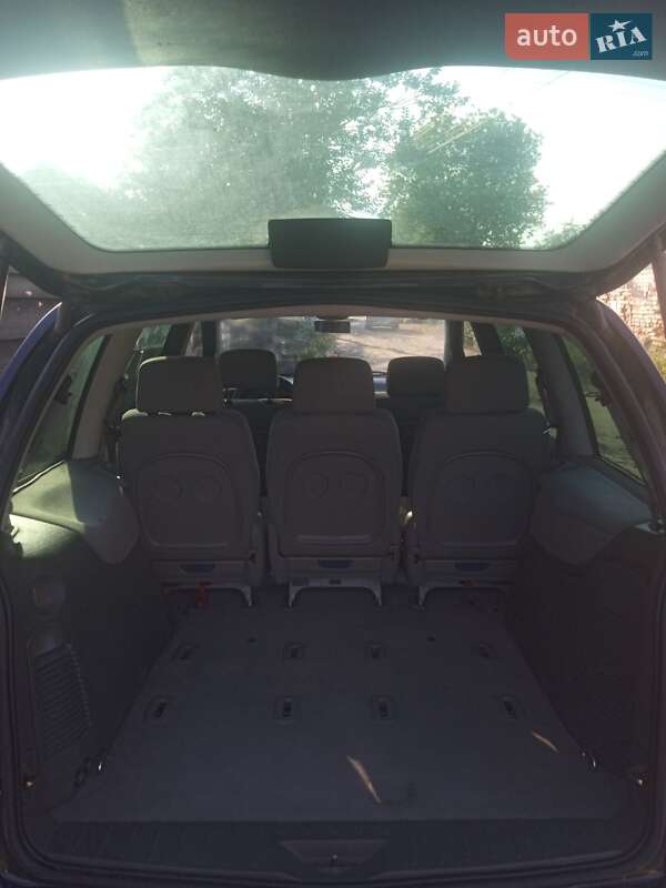 Минивэн Volkswagen Sharan 1999 в Тростянце