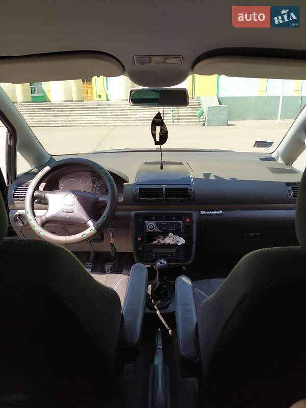 Мінівен Volkswagen Sharan 2002 в Кривому Розі