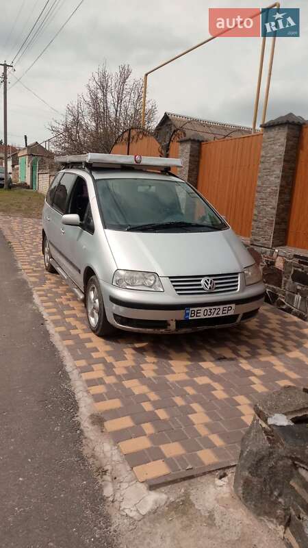 Минивэн Volkswagen Sharan 2001 в Николаеве