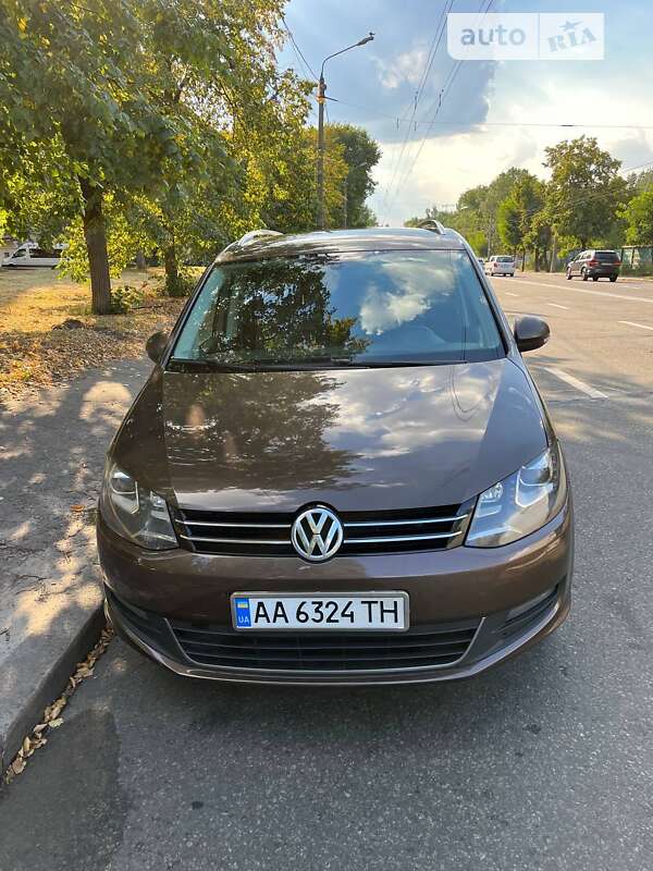 Минивэн Volkswagen Sharan 2013 в Киеве фото 2 Минивэн Volkswagen Sharan 2013 в Киеве
