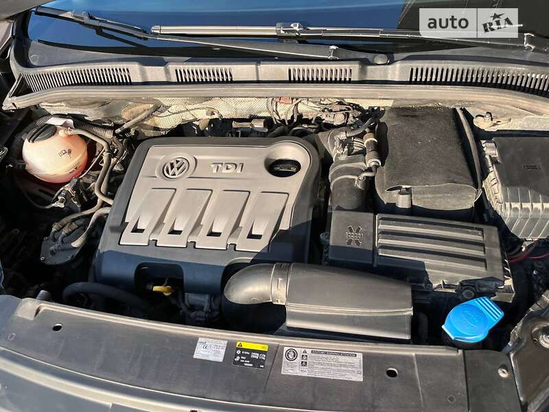 Минивэн Volkswagen Sharan 2013 в Киеве фото 8 Минивэн Volkswagen Sharan 2013 в Киеве
