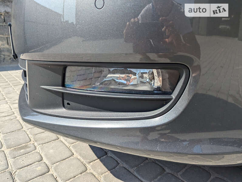Мінівен Volkswagen Sharan 2016 в Івано-Франківську