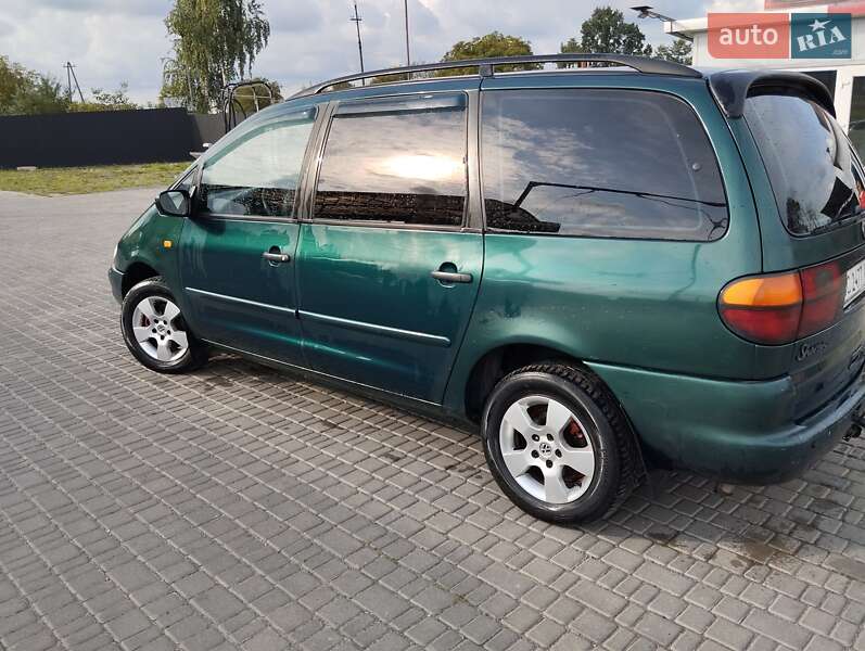 Мінівен Volkswagen Sharan 1996 в Львові