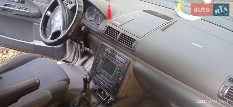 Минивэн Volkswagen Sharan 2001 в Хмельницком