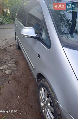 Минивэн Volkswagen Sharan 2007 в 