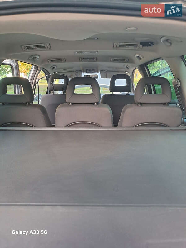 Минивэн Volkswagen Sharan 2007 в Ужгороде