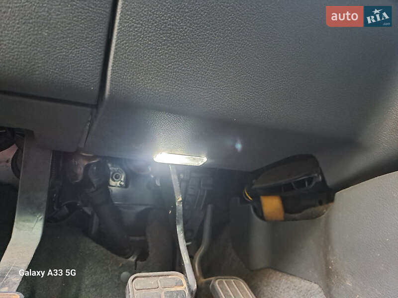 Минивэн Volkswagen Sharan 2007 в Ужгороде