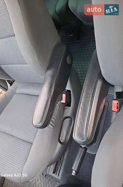 Минивэн Volkswagen Sharan 2007 в 