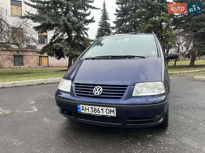 Мінівен Volkswagen Sharan 2003 в Краматорську
