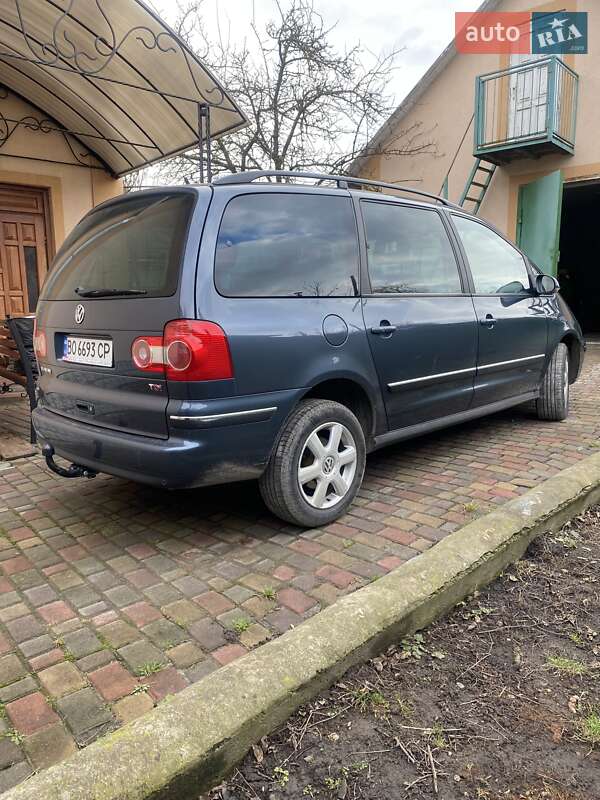 Мінівен Volkswagen Sharan 2005 в Тернополі