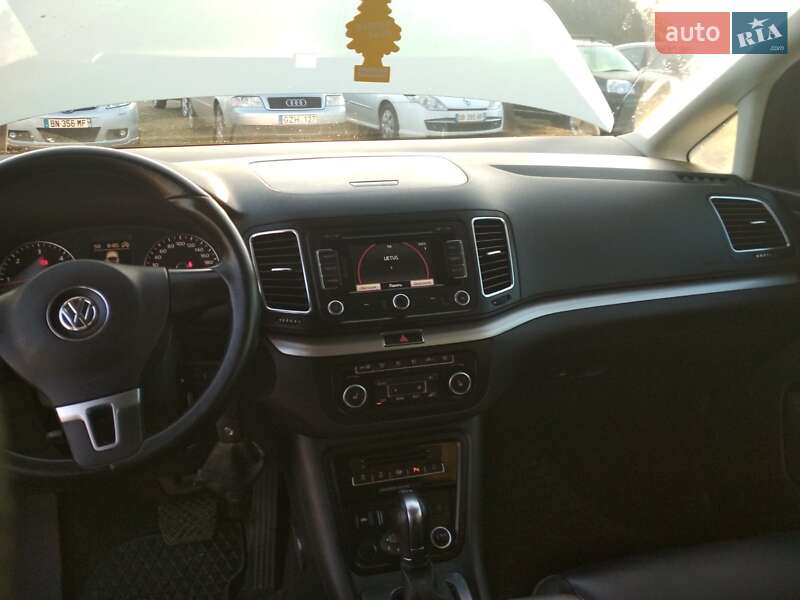 Минивэн Volkswagen Sharan 2012 в Ужгороде