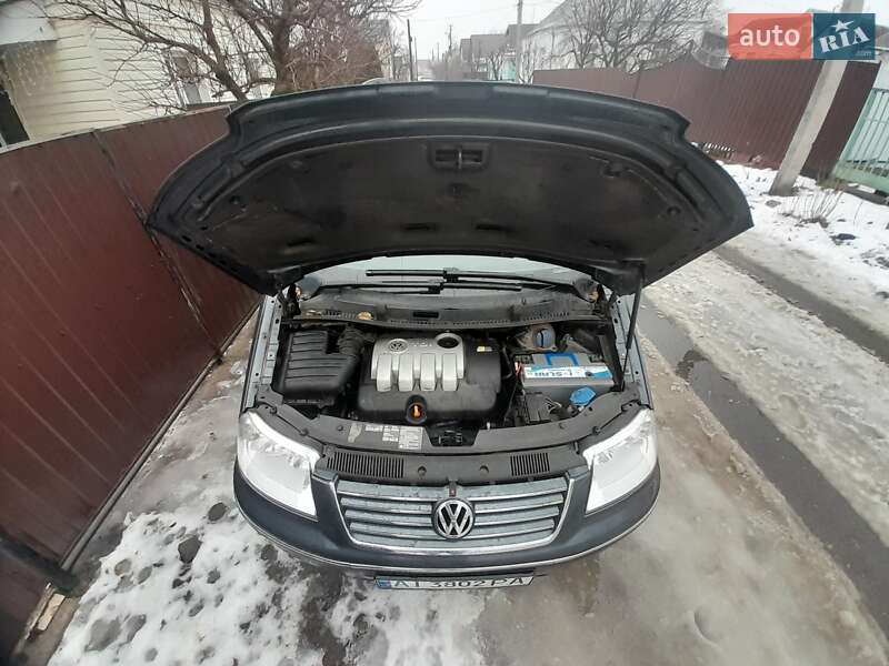 Мінівен Volkswagen Sharan 2006 в Умані