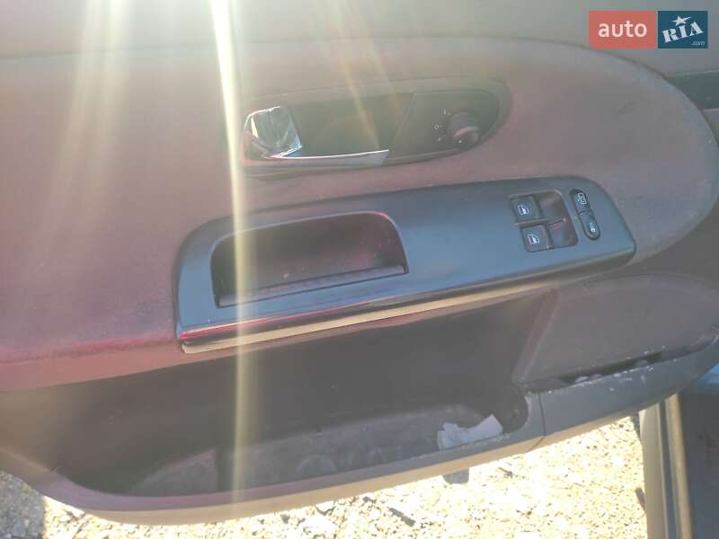 Мінівен Volkswagen Sharan 2006 в Львові