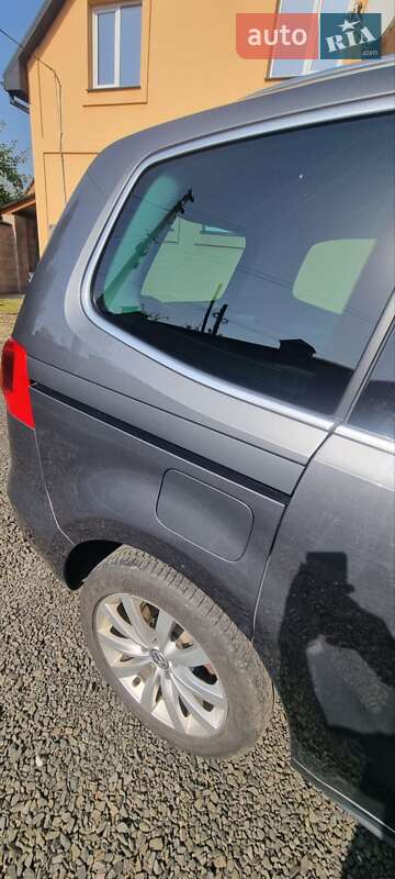 Минивэн Volkswagen Sharan 2011 в Ковеле