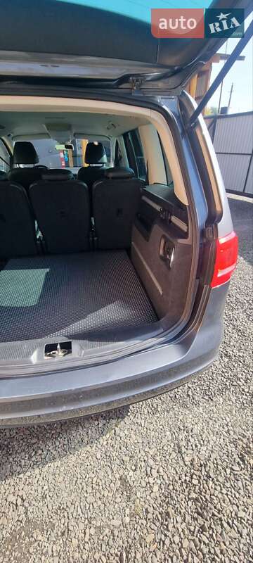 Минивэн Volkswagen Sharan 2011 в Ковеле