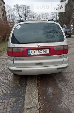 Минивэн Volkswagen Sharan 1998 в Воловце