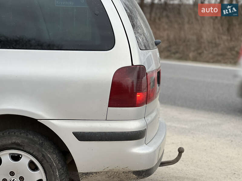 Минивэн Volkswagen Sharan 2000 в Тернополе