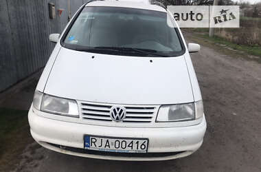 Минивэн Volkswagen Sharan 1999 в Павлограде