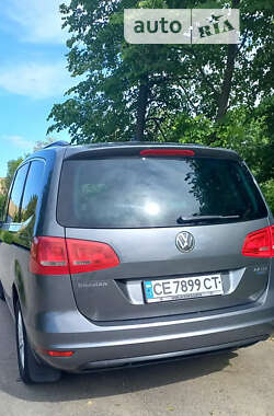 Минивэн Volkswagen Sharan 2013 в Черновцах