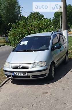 Минивэн Volkswagen Sharan 2001 в Харькове