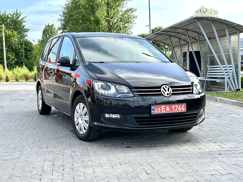 Мінівен Volkswagen Sharan 2013 в Тернополі