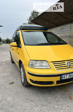 Мінівен Volkswagen Sharan 2004 в Кам'янець-Подільському