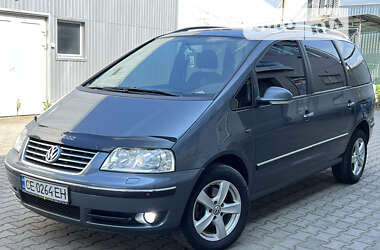 Минивэн Volkswagen Sharan 2006 в Черновцах