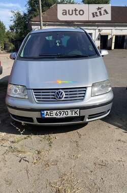 Минивэн Volkswagen Sharan 2007 в Кривом Роге