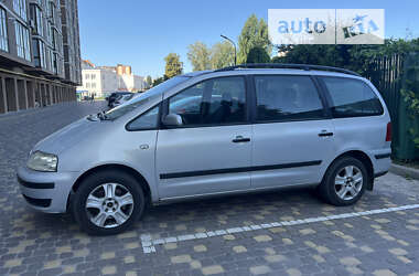 Минивэн Volkswagen Sharan 2002 в Виннице