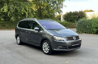 Минивэн Volkswagen Sharan 2011 в Житомире