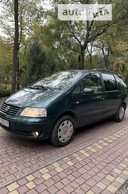 Мінівен Volkswagen Sharan 2001 в Запоріжжі