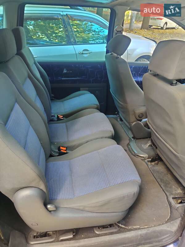 Минивэн Volkswagen Sharan 2001 в Одессе