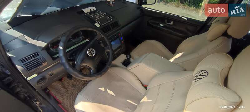 Мінівен Volkswagen Sharan 2000 в Києві