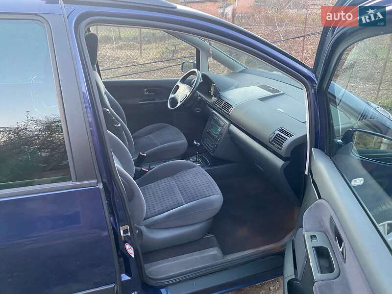 Мінівен Volkswagen Sharan 2002 в Вінниці