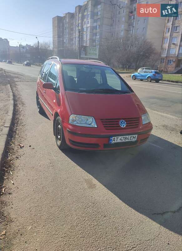 Мінівен Volkswagen Sharan 2001 в Івано-Франківську